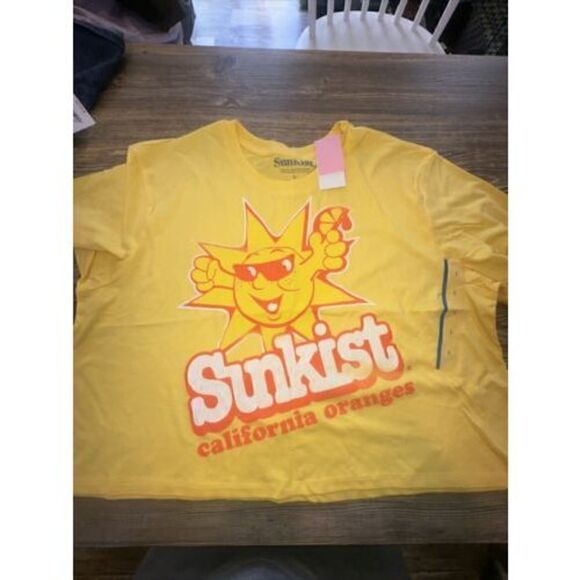 Tops - Sunkist Women's Size Large Lemon Zest Sunkist California Orange Cropped T-Shirt